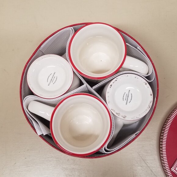 Williams-Sonoma Snowman Chef Set of Four Footed Mugs New in Box - Picture 3 of 10